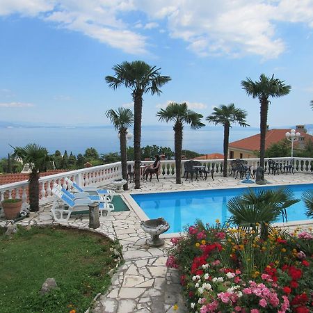 Apartments Villa Palme Abbazia Esterno foto