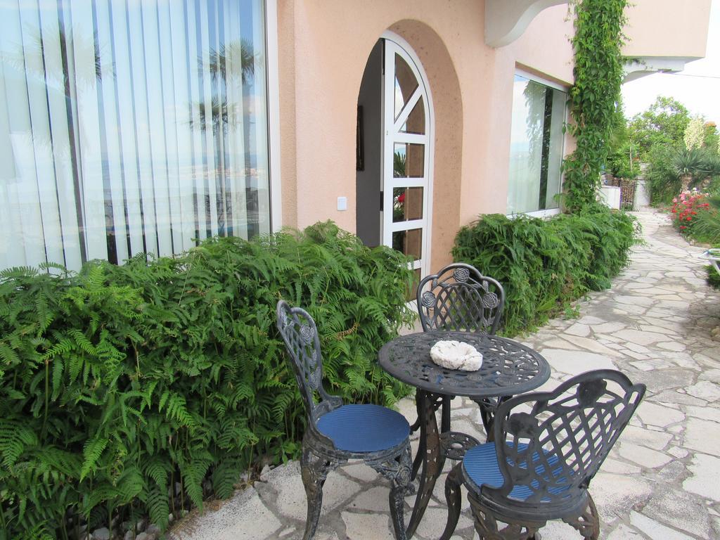 Apartments Villa Palme Abbazia Esterno foto
