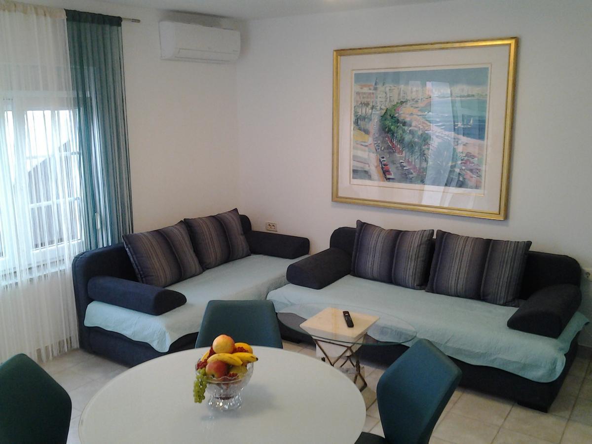 Apartments Villa Palme Abbazia Esterno foto