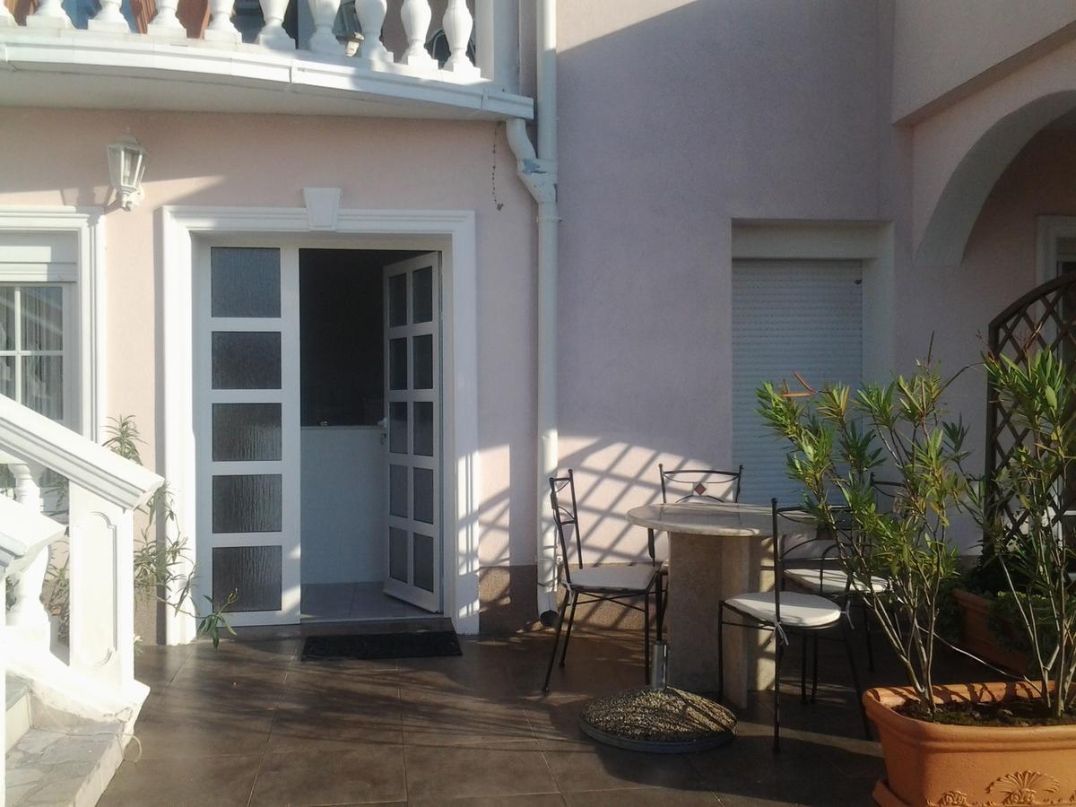 Apartments Villa Palme Abbazia Esterno foto