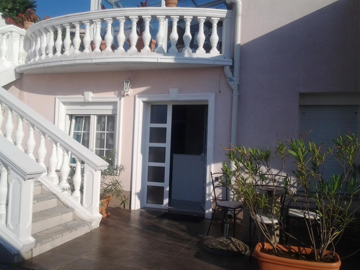 Apartments Villa Palme Abbazia Esterno foto
